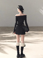 Slim-Fit Black Waist-Cinched Long-Sleeve Dress
