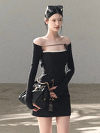 Slim-Fit Black Waist-Cinched Long-Sleeve Dress