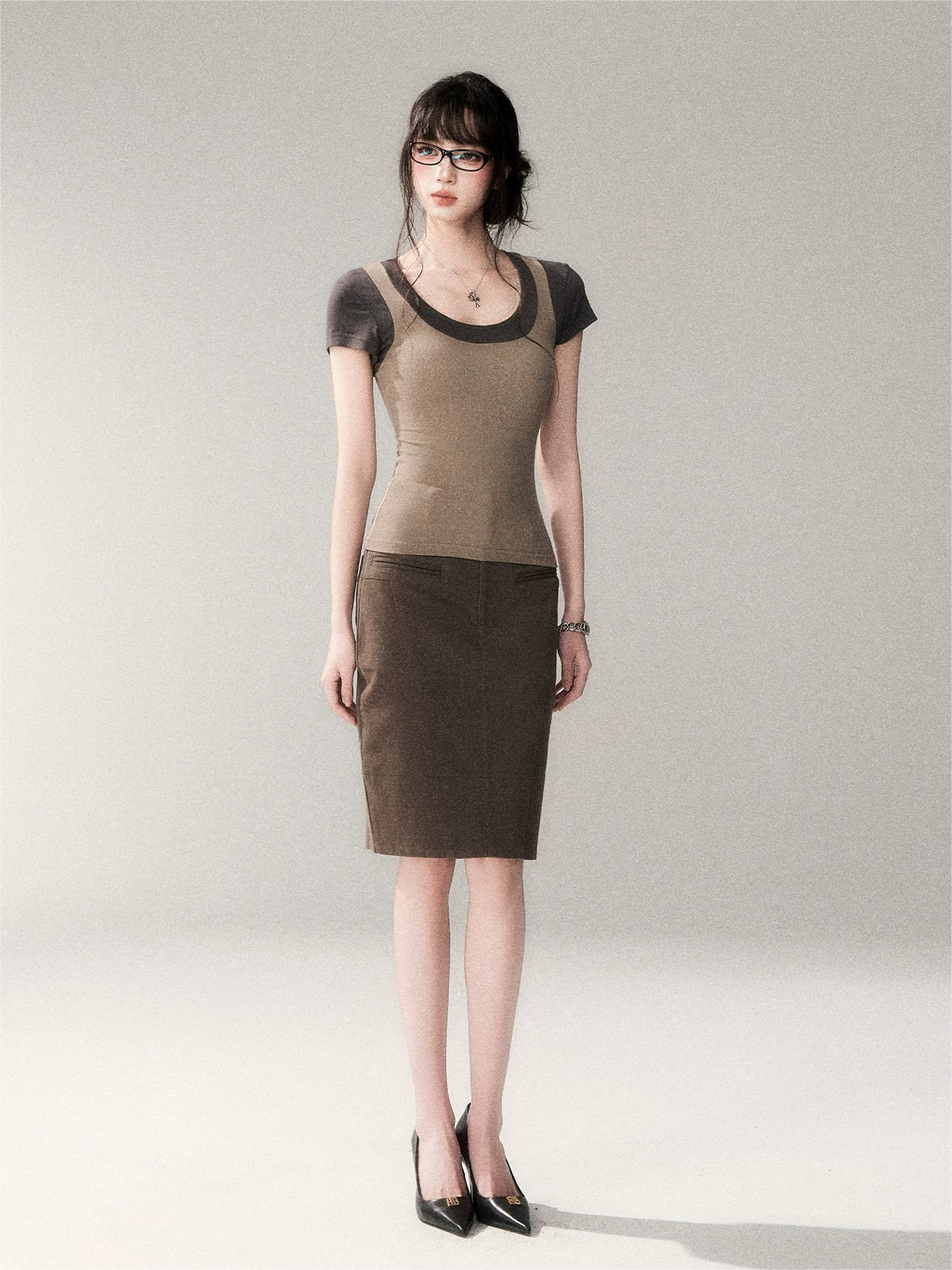 Contrast Trim Fitted Short Sleeve Tee