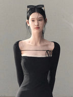 Slim-Fit Black Waist-Cinched Long-Sleeve Dress