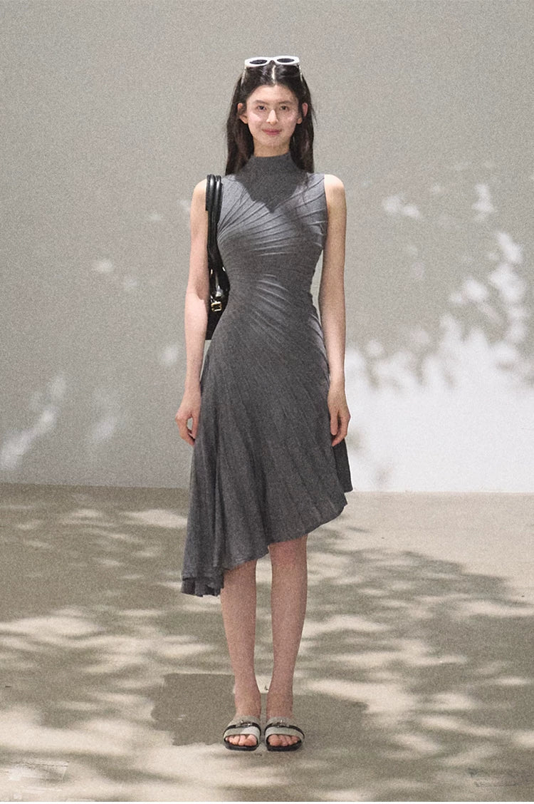 Her Poem Luxe 80s Pure Wool Sleeveless Waist-Cinched Dress