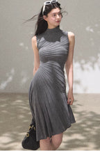 Her Poem Luxe 80s Pure Wool Sleeveless Waist-Cinched Dress