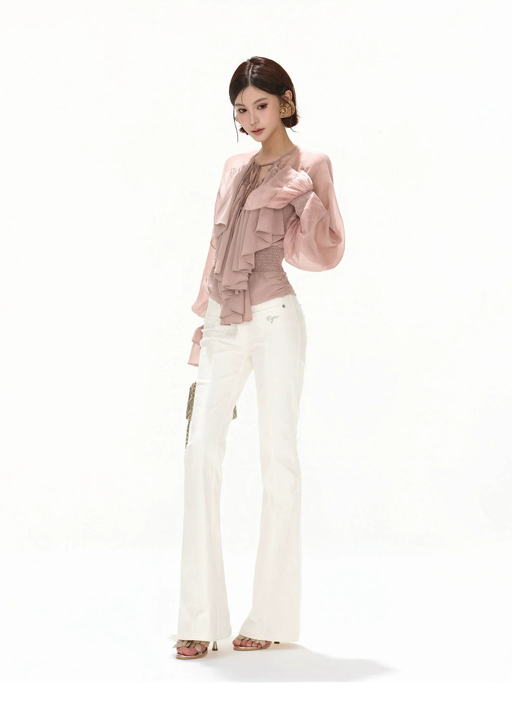 Versatile Queen Low-Rise Flared Trousers