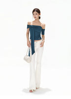 Versatile Queen Low-Rise Flared Trousers