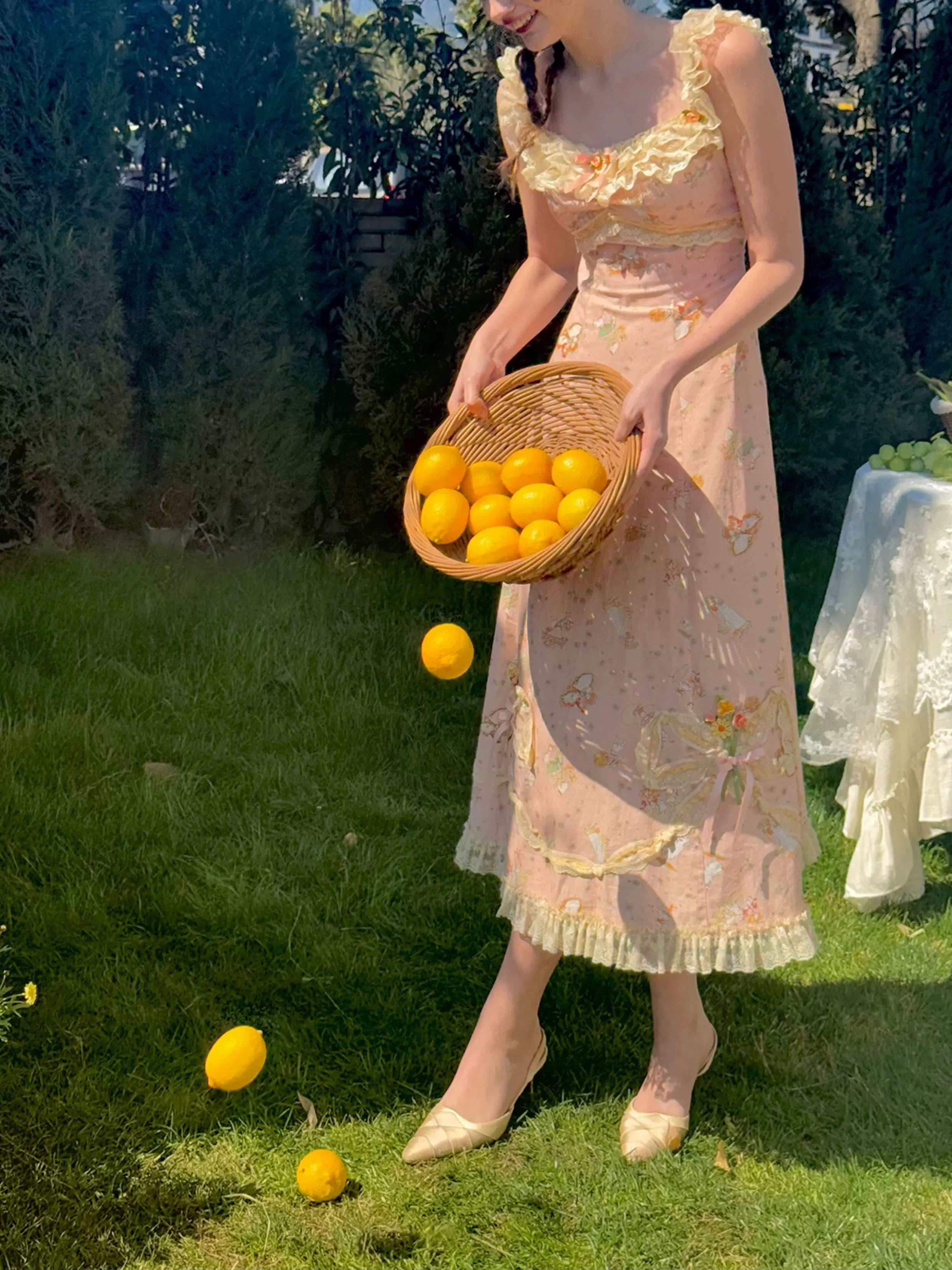 Daisy Kite French Vintage Floral Lace Dress
