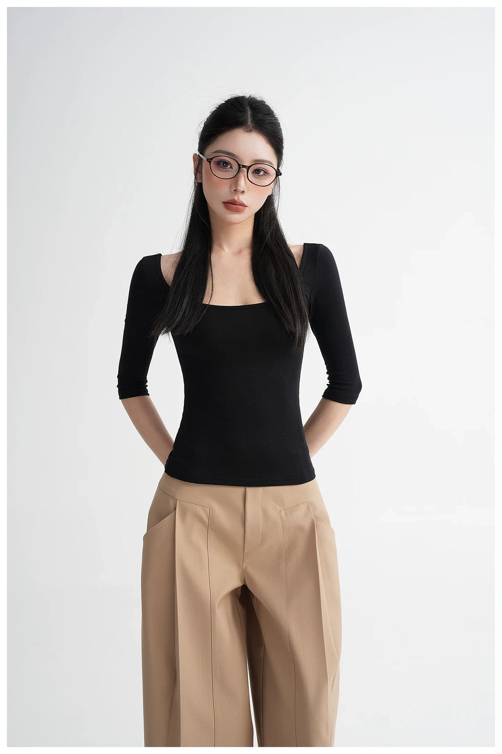Lyocell Open-Back Fitted Mid-Sleeve T-Shirt