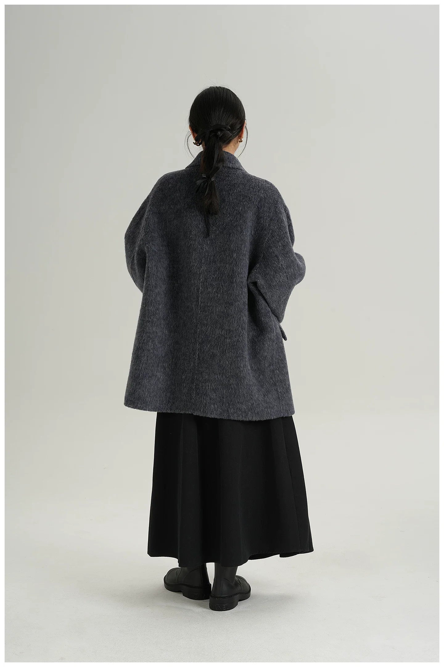 Relaxed-Fit Mid-Length Wool Blazer