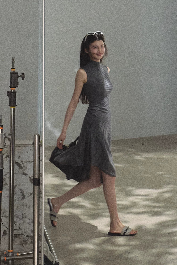 Her Poem Luxe 80s Pure Wool Sleeveless Waist-Cinched Dress