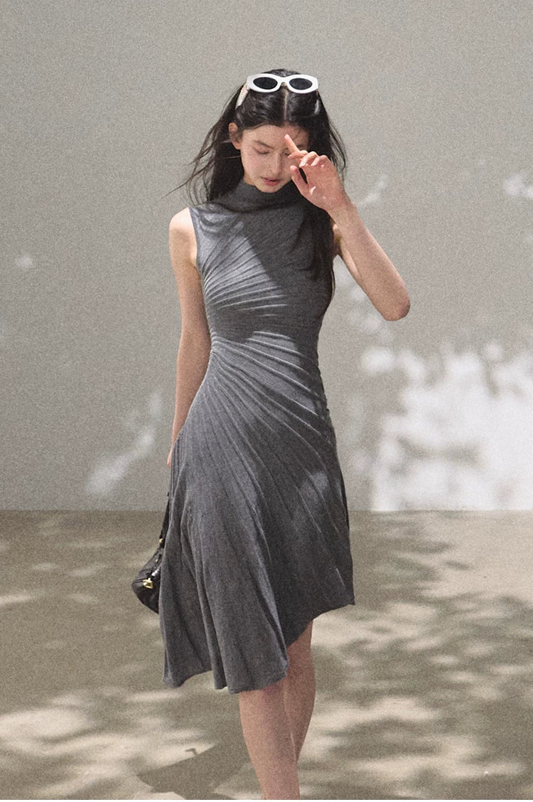 Her Poem Luxe 80s Pure Wool Sleeveless Waist-Cinched Dress