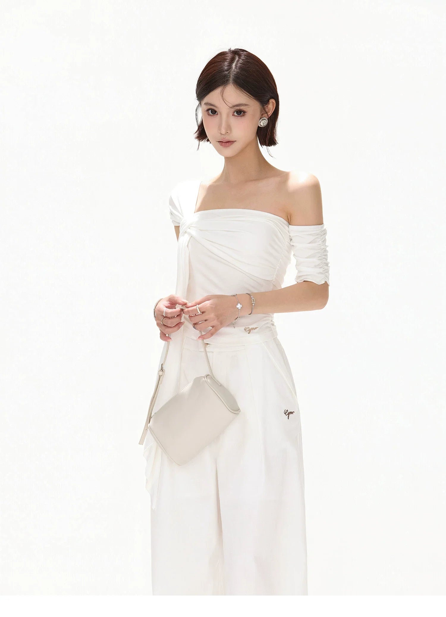 Minimalist Draped One-Shoulder Knit Top