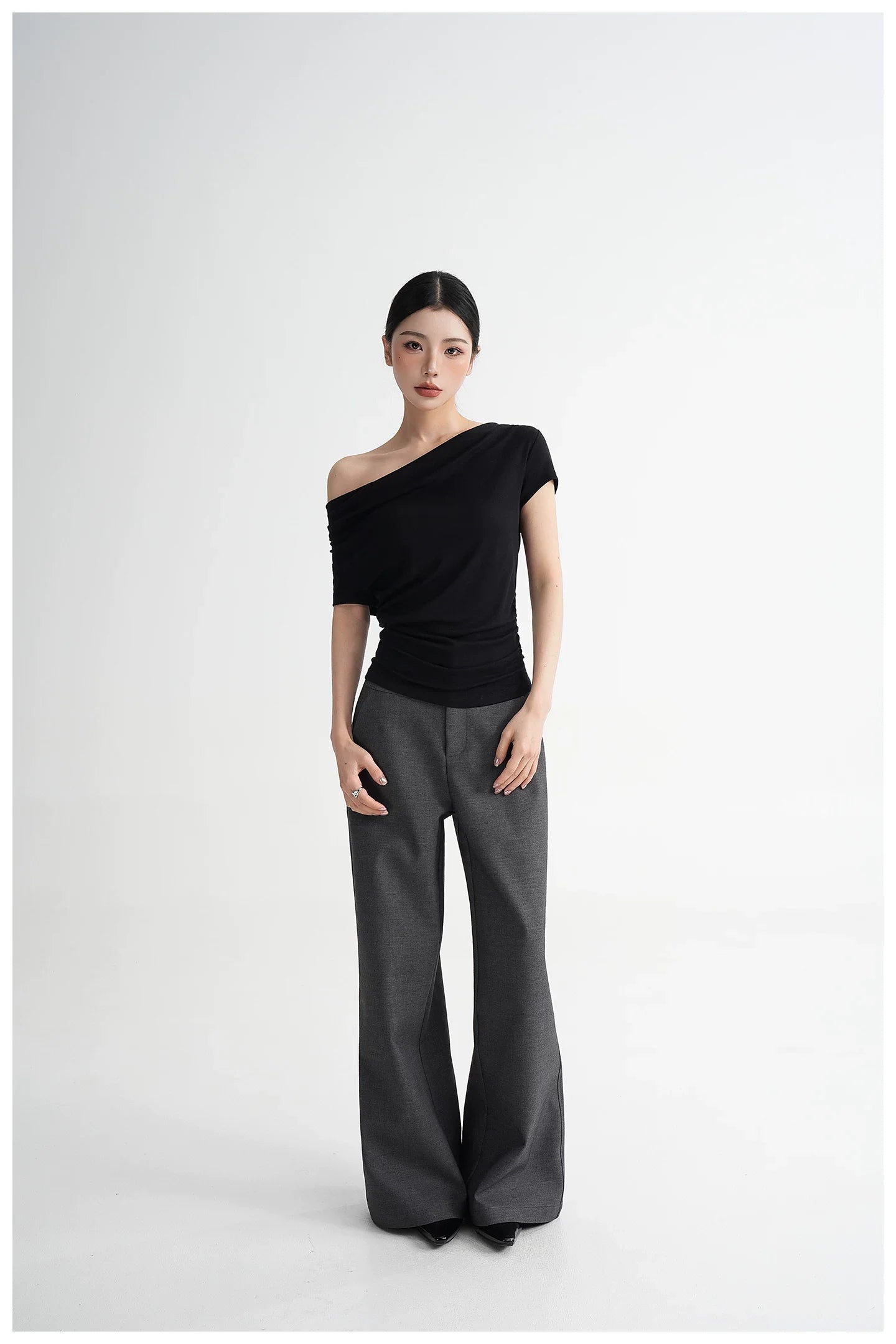 Draped Off-Shoulder Fitted Short Sleeve T-Shirt