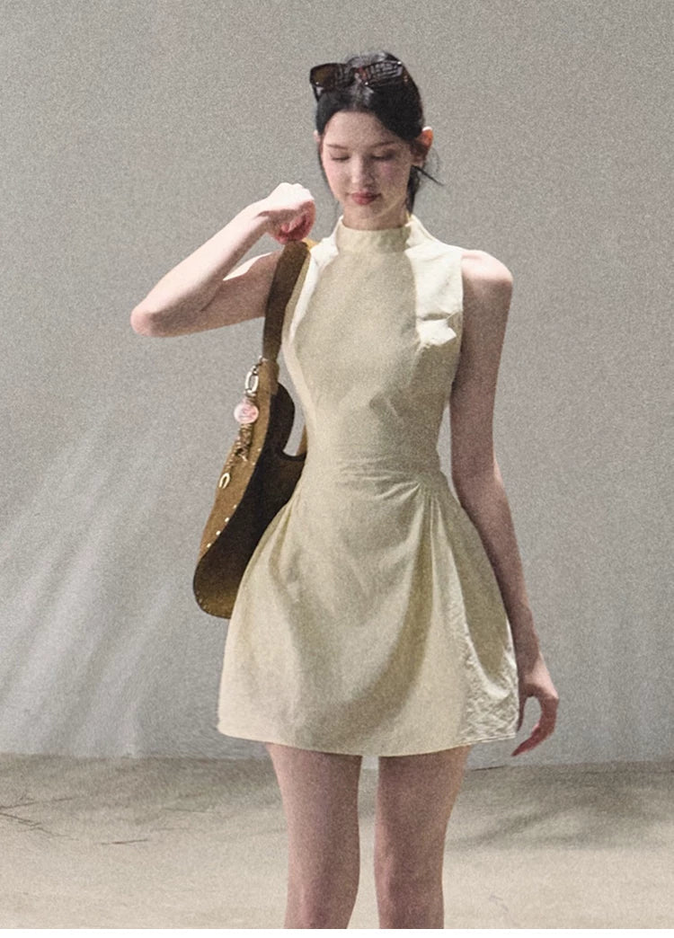 Vanilla Spring Halter Backless Dress