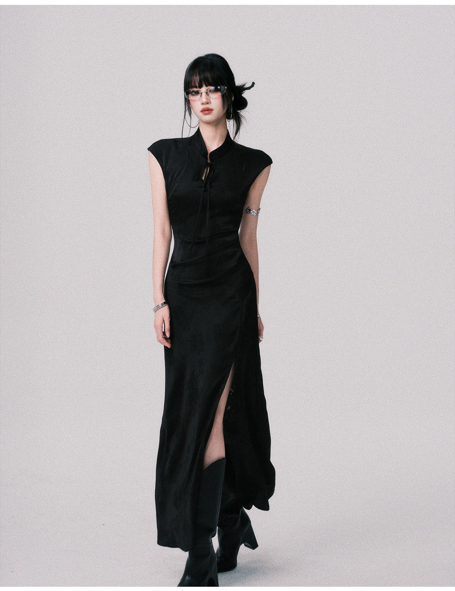 Chinese-Style Slim-Fit Cheongsam Maxi Dress