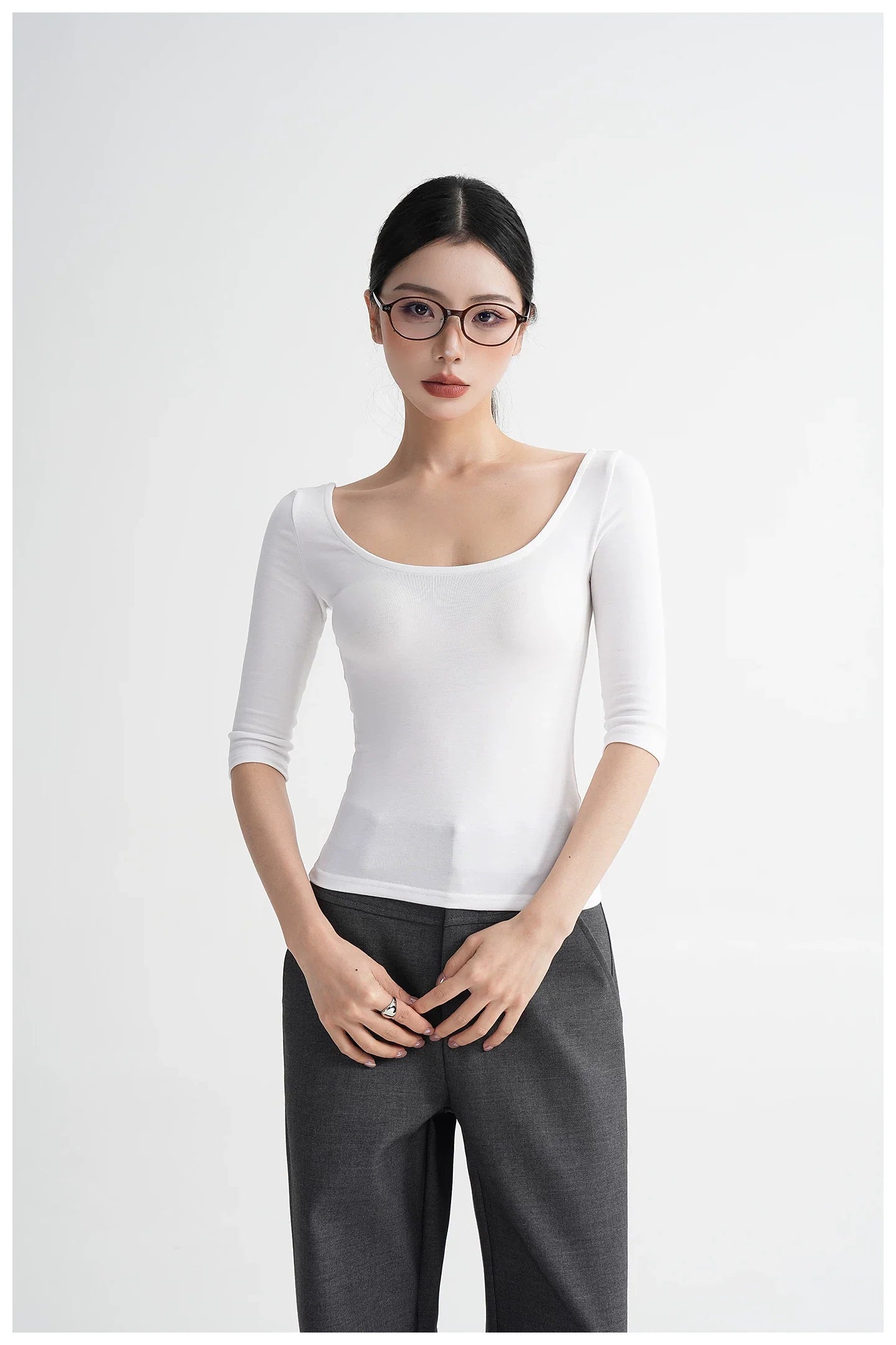 Lyocell Open-Back Fitted Mid-Sleeve T-Shirt