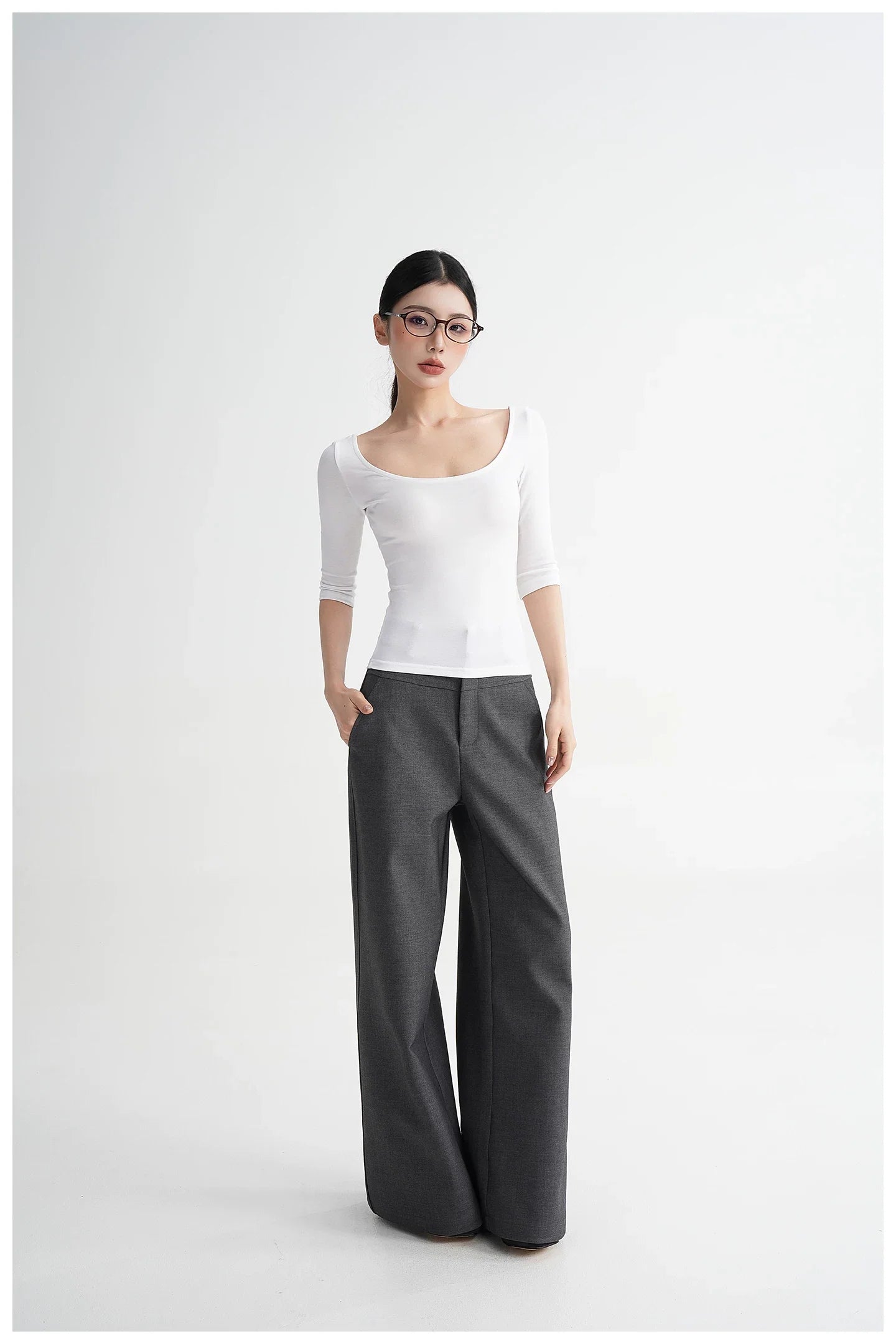 Lyocell Open-Back Fitted Mid-Sleeve T-Shirt