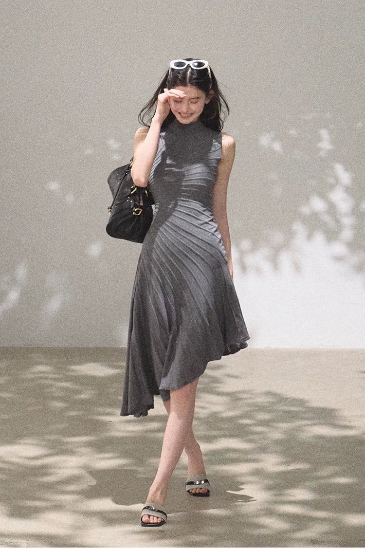 Her Poem Luxe 80s Pure Wool Sleeveless Waist-Cinched Dress