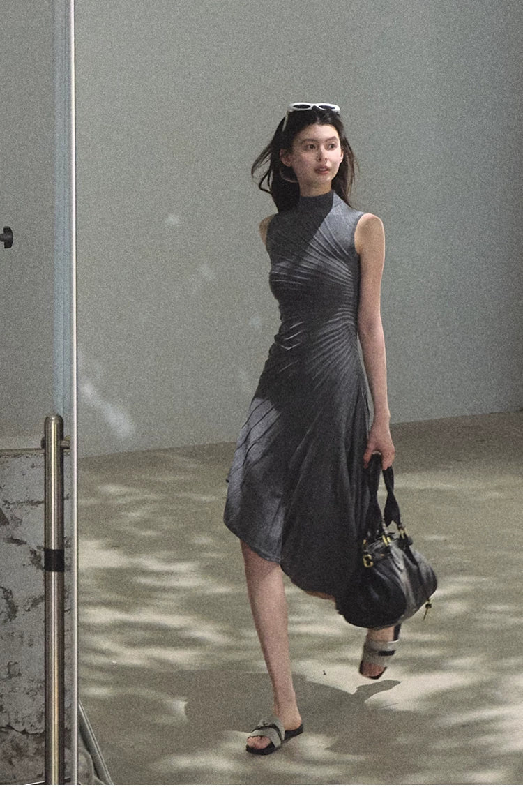 Her Poem Luxe 80s Pure Wool Sleeveless Waist-Cinched Dress