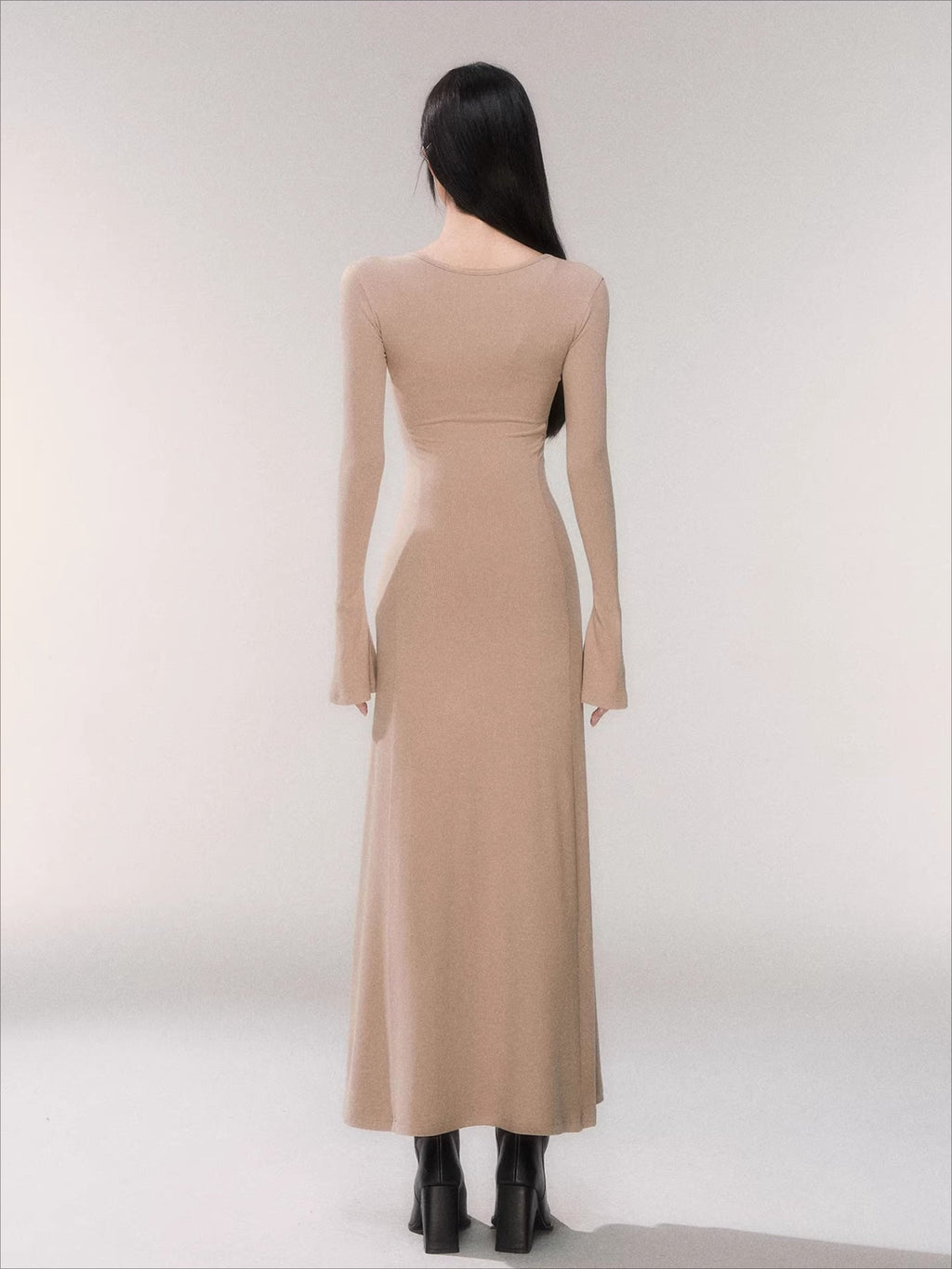 V-Neck Waist-Defining Knit Maxi Dress