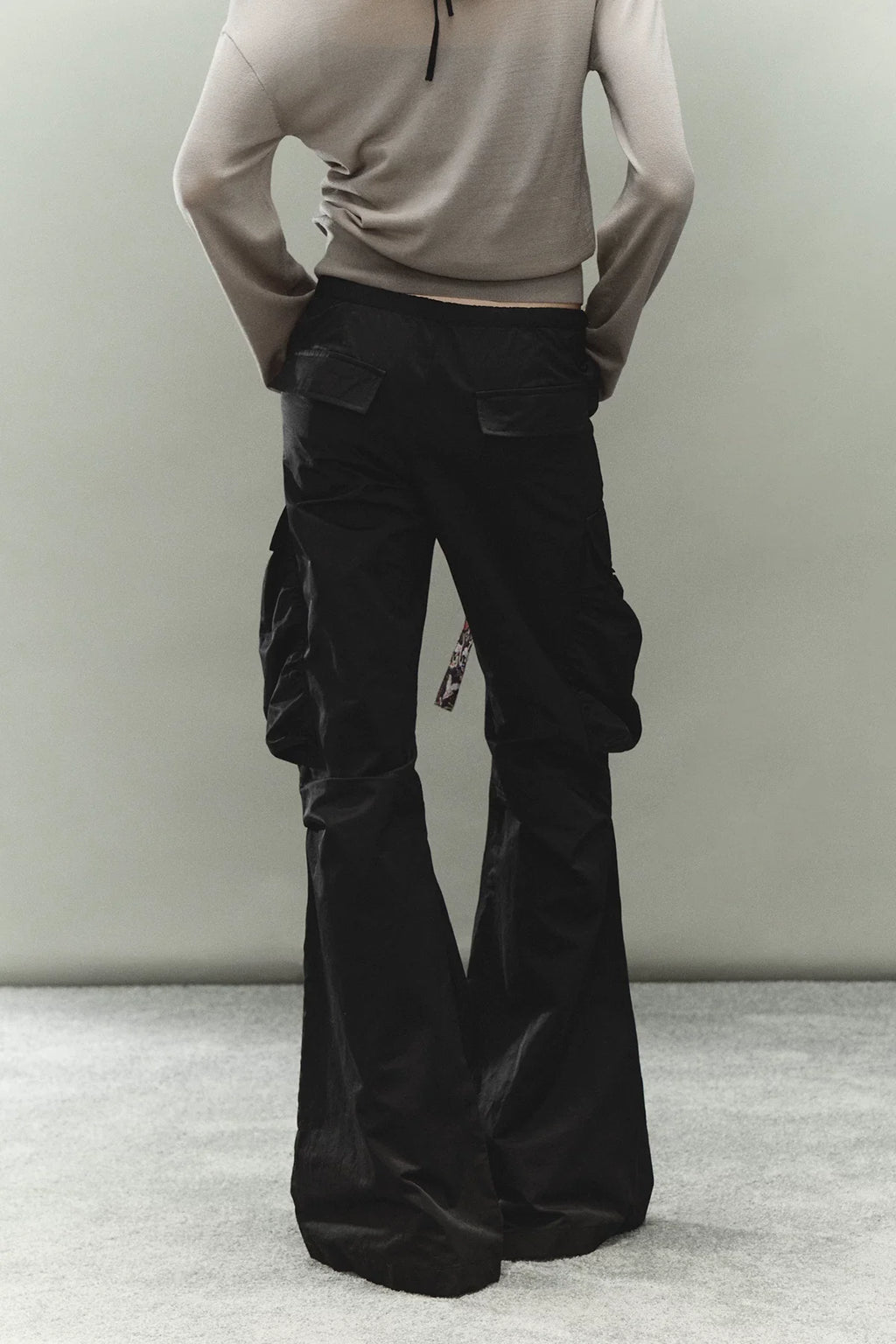 Drawstring Multi-Pocket Cargo Pants