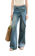 Soft Cotton Wide-Leg Jeans with Bow Detail