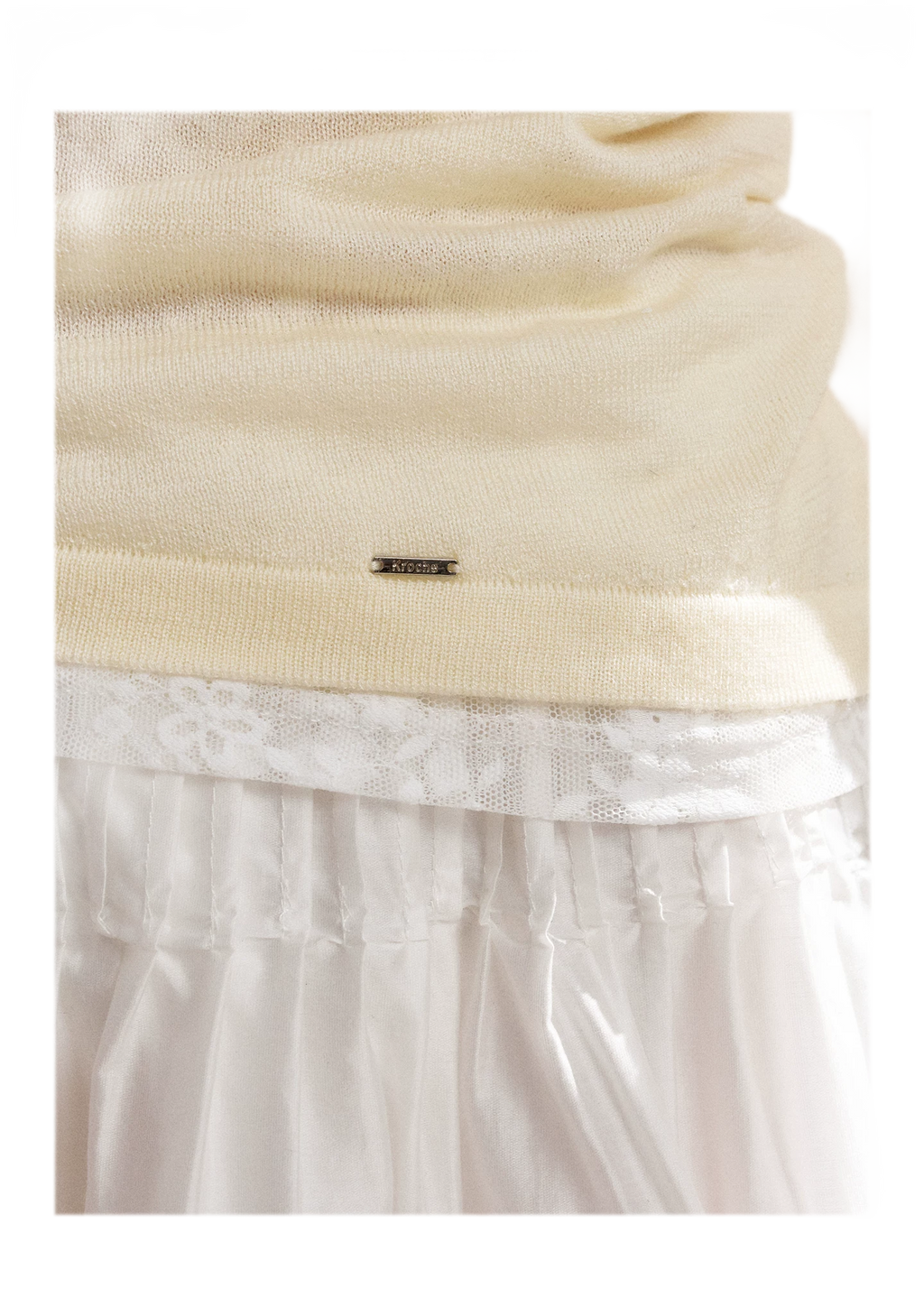Lyocell Lace Pleated Skirt