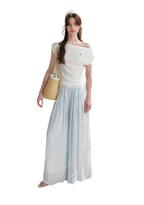 Pleated Wide-Leg Pants