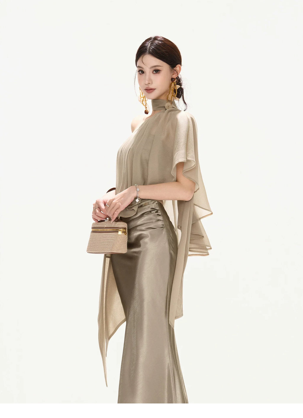 Elegant Loose Chiffon Halter Neck Top