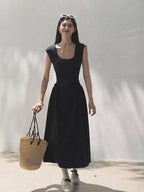 Square Shoulders U-Neck Fitted Dress